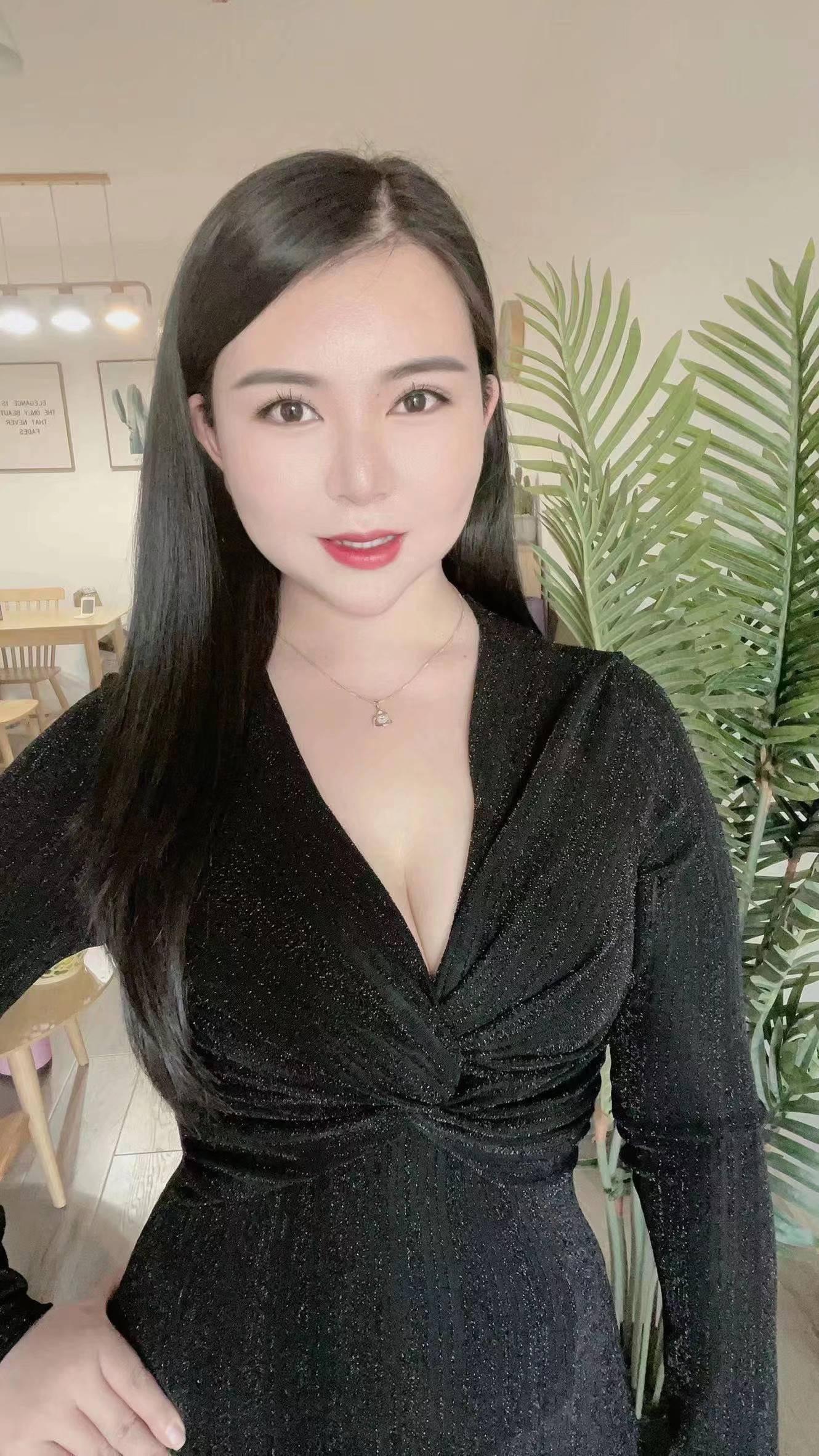 服务型少妇，大波妹